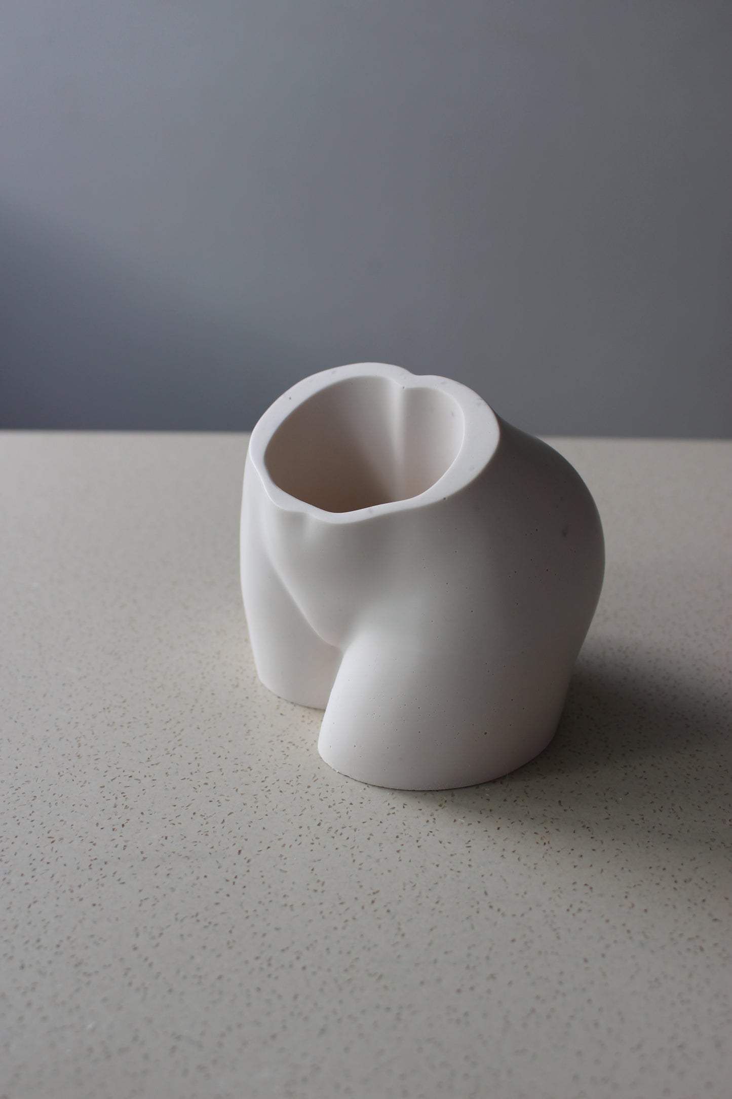 Curvy Vase